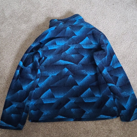 Children's place beautiful blue sweater for boys - Picture 3 of 3